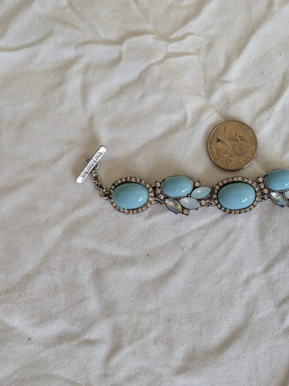 🌸  Faux Turquoise, Mother of Pearl, and Silver Bracelet